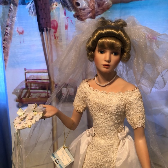 This beautiful porcelain bride doll is titled “With this ring” - Picture 3 of 3